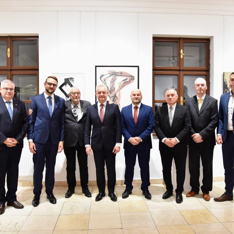 Sajtóközlemény: Helyi kulturális örökségek újultak meg Dunaszerdahelyen és Győrben
