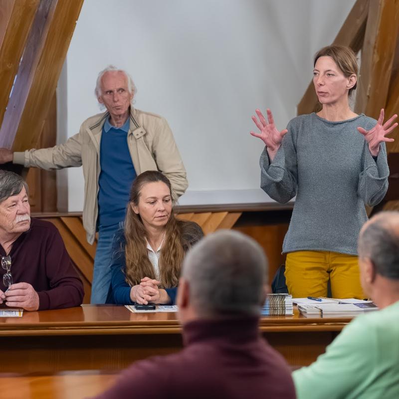 A polgármester a lakóközösségek képviselőivel egyeztetett a város tisztaságáról