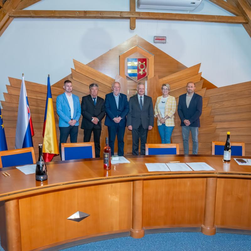 Photo: Vince Rózsár