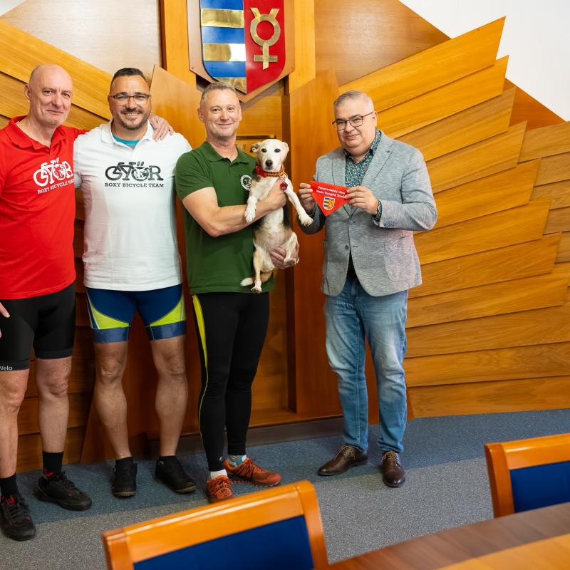 Dunaszerdahelyre érkezett Győr társadalmi nagykövete