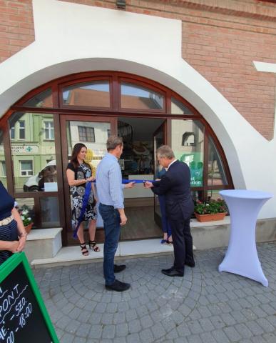 V Dunajskej Strede na Hlavnej ulici otvorili turistické informačné centrum