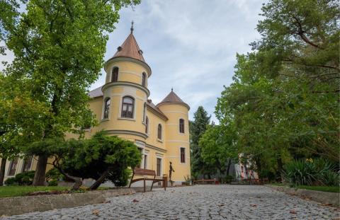 Sajtóközlemény: Helyi kulturális örökségek újultak meg Dunaszerdahelyen és Győrben