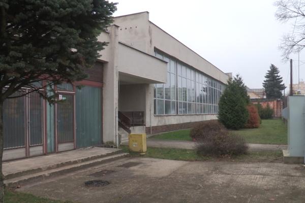 Začala sa modernizácia školskej plavárne