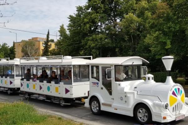 Ismét közlekedik a városnéző kisvonat