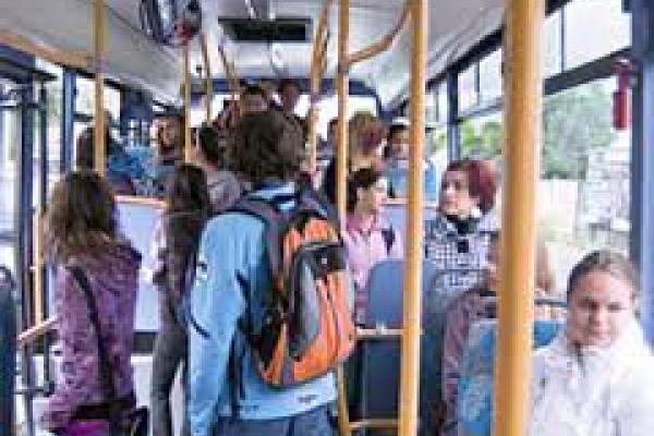 Javaslatokat várnak a városi busz menetrendjével kapcsolatban 