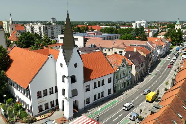 Értesítés - zárva tart a városháza