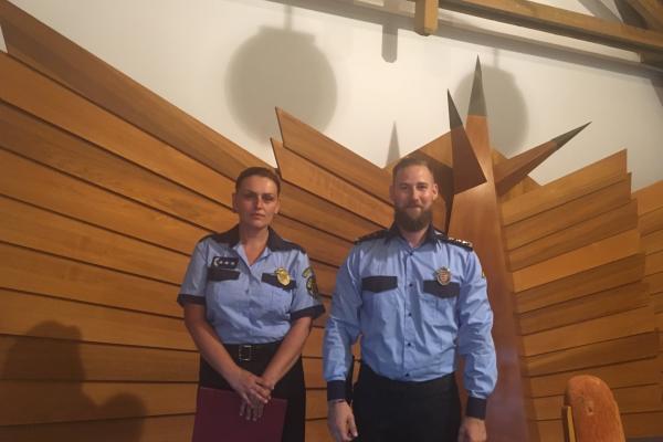 Ocenenie za odvahu dvom mestským policajtom